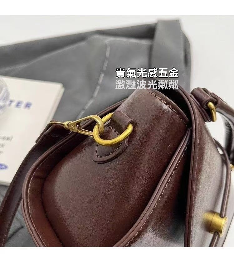 時尚與實用兼具：輕奢小眾包包女式新款百搭斜挎包推薦 (6/11)