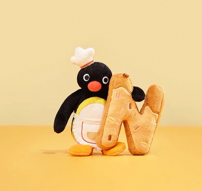 【正版授權】Pingu × 麵包 奶油吐司造型毛絨吊飾｜企鵝家族 可愛公仔 包包掛件 小玩偶掛飾 | 蝦皮購物
