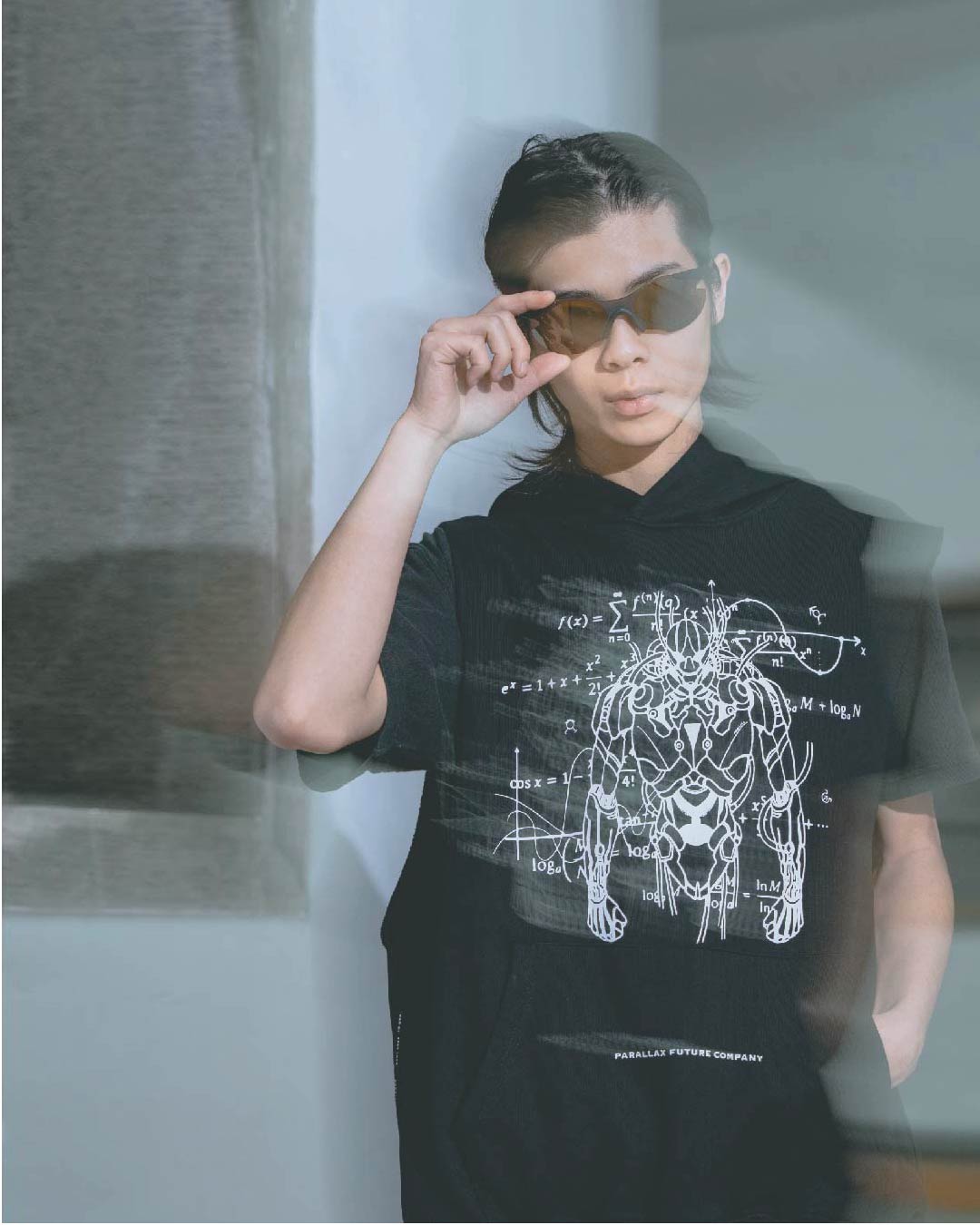 parallax.tp 25 S/S “Knight” Tee