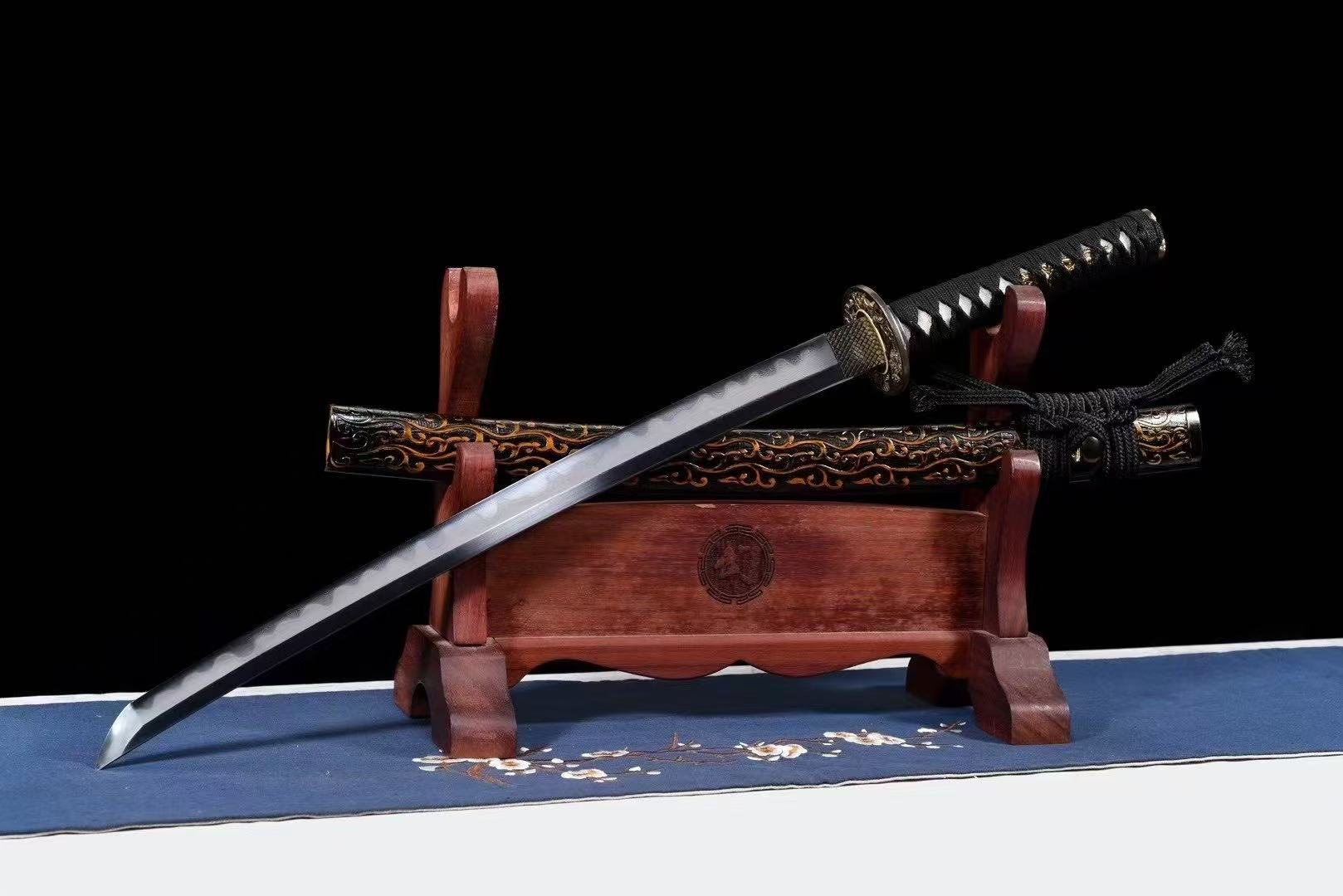 【高端武士刀】千層花紋鋼燒刃《神龍衛》太刀 Katana 居合道 打刀 寶劍硬劍 收藏擺件 龍泉刀劍 T10仕上研未開刃 | 蝦皮購物