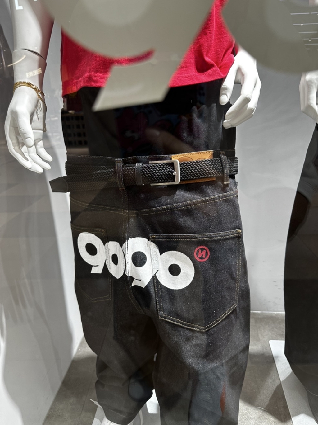 9090 OG Logo Painted Denim Pants | 蝦皮購物