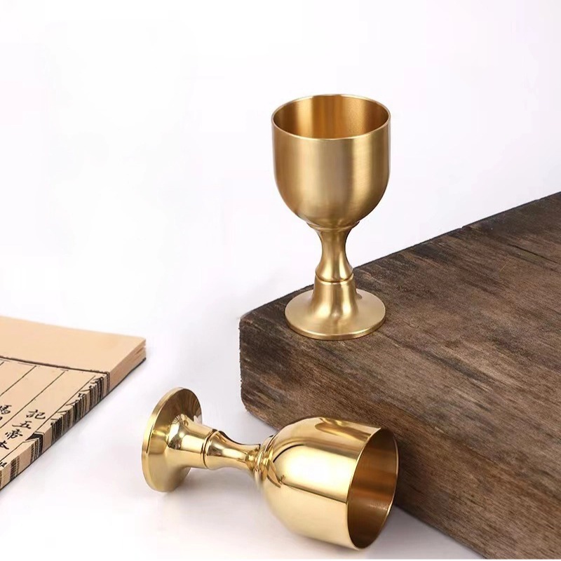 【黃銅酒杯】神明供杯 祖先供杯 公媽供杯 銅製招財進寶茶杯 銅杯 敬水杯 佛杯 元寶杯 敬茶杯 供水杯 淨水杯 供佛 | 蝦皮購物