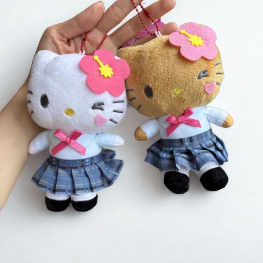 Qoo Studio♡現貨 日本限定 平成制服系列 燒焦凱蒂貓 ️日燒Kitty 烤焦 吊飾 包包吊飾 部分預購 | 蝦皮購物