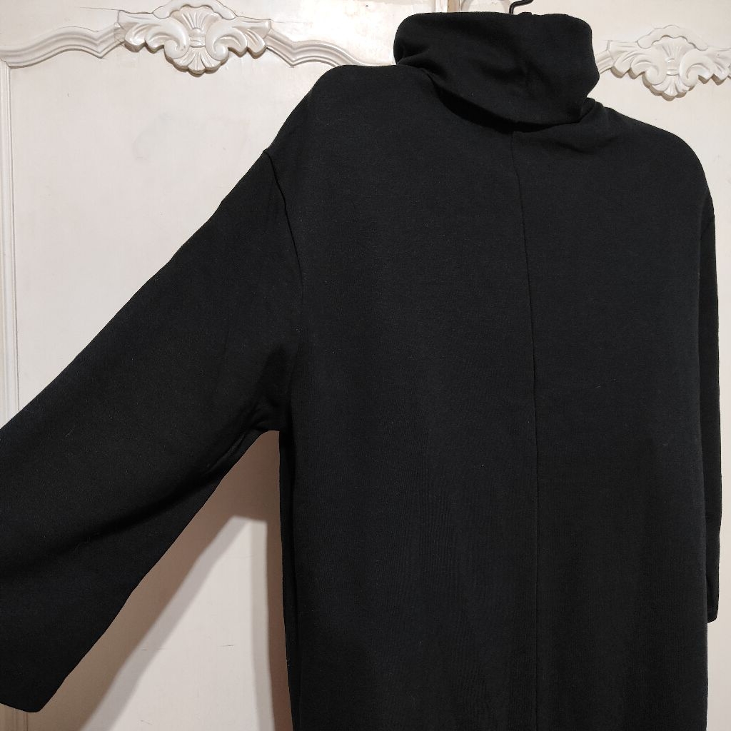 迎新【ZARA】孟加拉製 經典百搭黑色高領厚版七分袖連身裙 (M號) 02866 | 蝦皮購物