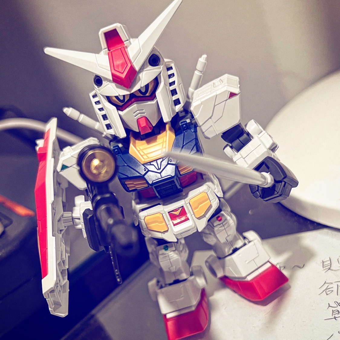 The Monsters Big into Energy LOYALTY 忠誠 THE MONSTERS》泡泡瑪特LABUBU 拉布布Big into Energy 前方高能