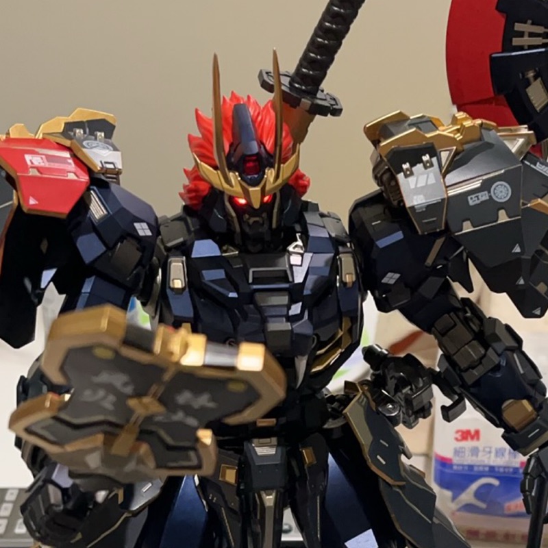 ◆ WF2024冬 ◆ 剛本堂 京極正宗 ◆ 新品未開封品 ◆ 大風堂」款紅梅瓷瓶| A 'Red Plum' Vase, Seal Mark of