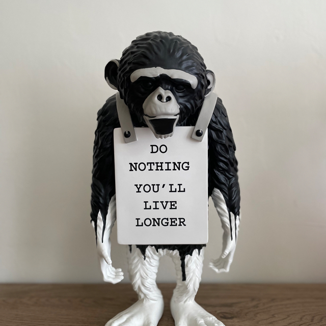 Banksy monkey sign drip ver Medicom toy | 蝦皮購物
