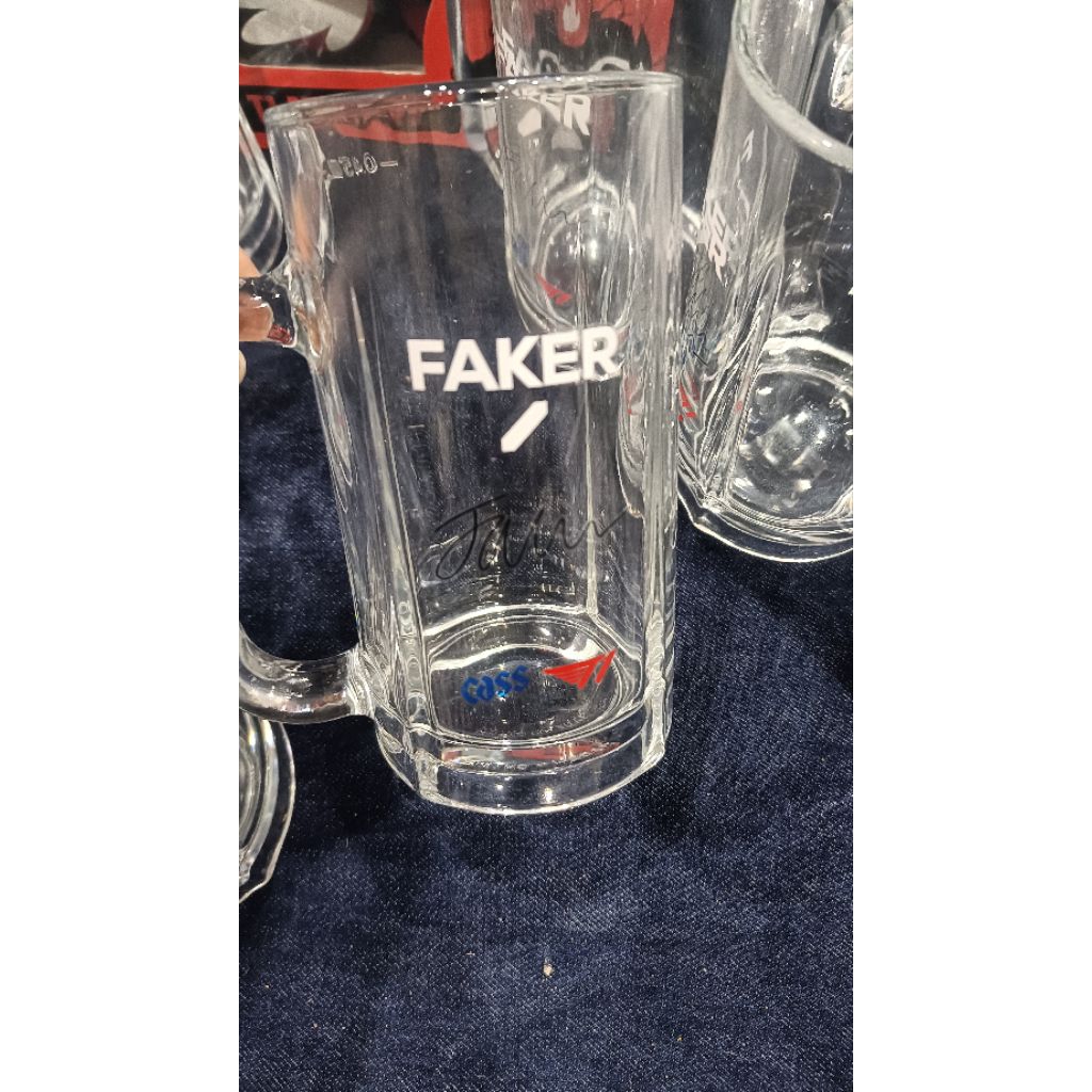 T1 Cass コラボ Faker Keria トレカ、グラスセット 正品官方t1 x cass 啤酒展示玻璃t1 gumayusi keria faker oner 玻璃杯