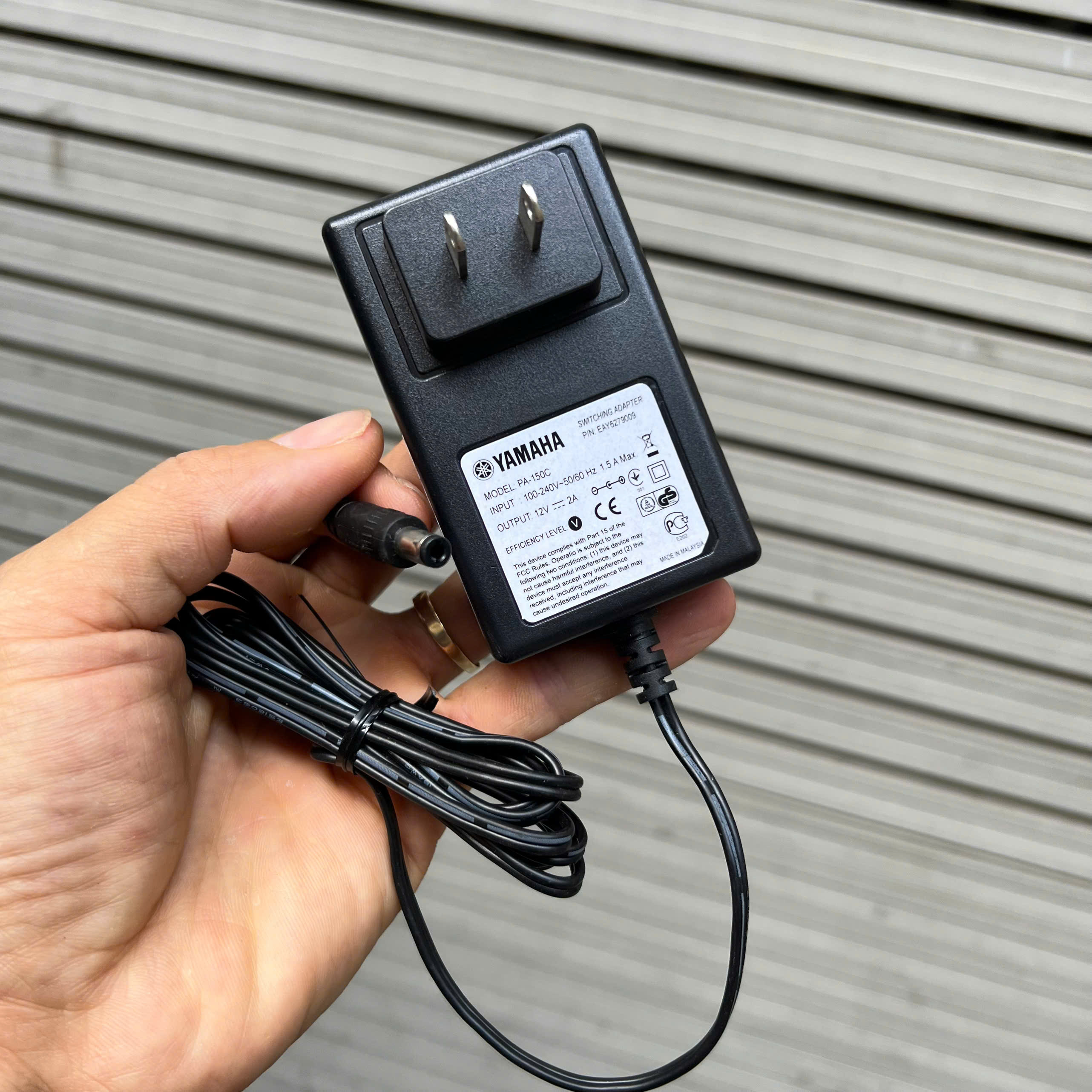 Pedaliera Yamaha LP7A Per Tastiere DGX-650, DGX-640, DGX-630, DGX-660 - 3 Pedali Con Funzione A Smorzata, Design Robusto